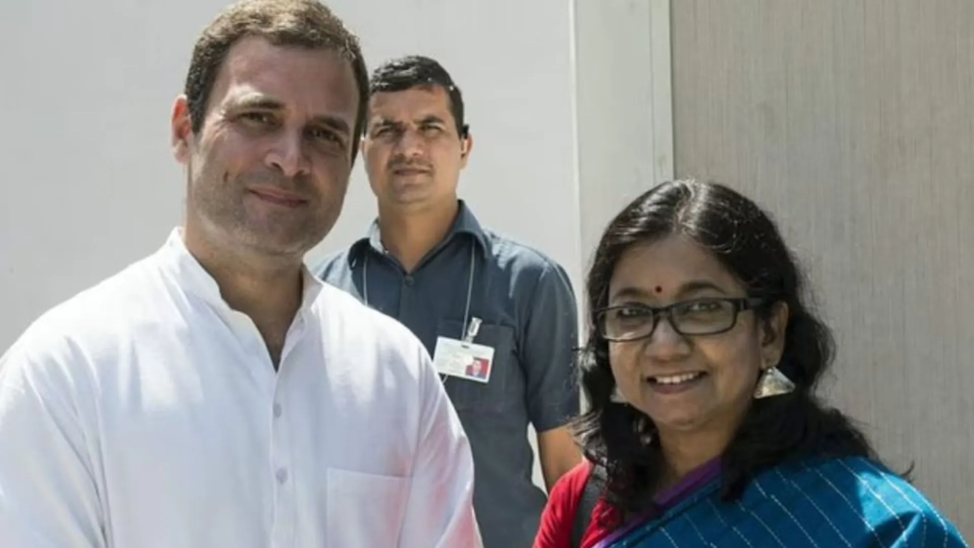 कांग्रेस से उम्मीदवार सुचारिता मोहंती ने छोड़ा मैदान, पार्टी को लौटाया टिकट, जानिए क्या है वजह