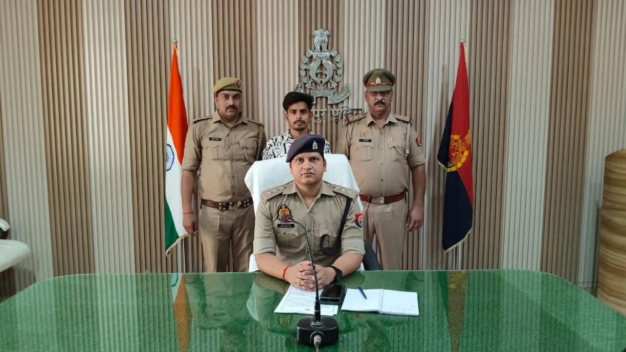 Hamirpur: बहन को ब्लैकमेल करने पर चचेरे भाई के साथ मिलकर खेला था खूनी खेल, पुलिस ने आरोपी को किया गिरफ्तार...दूसरा फरार