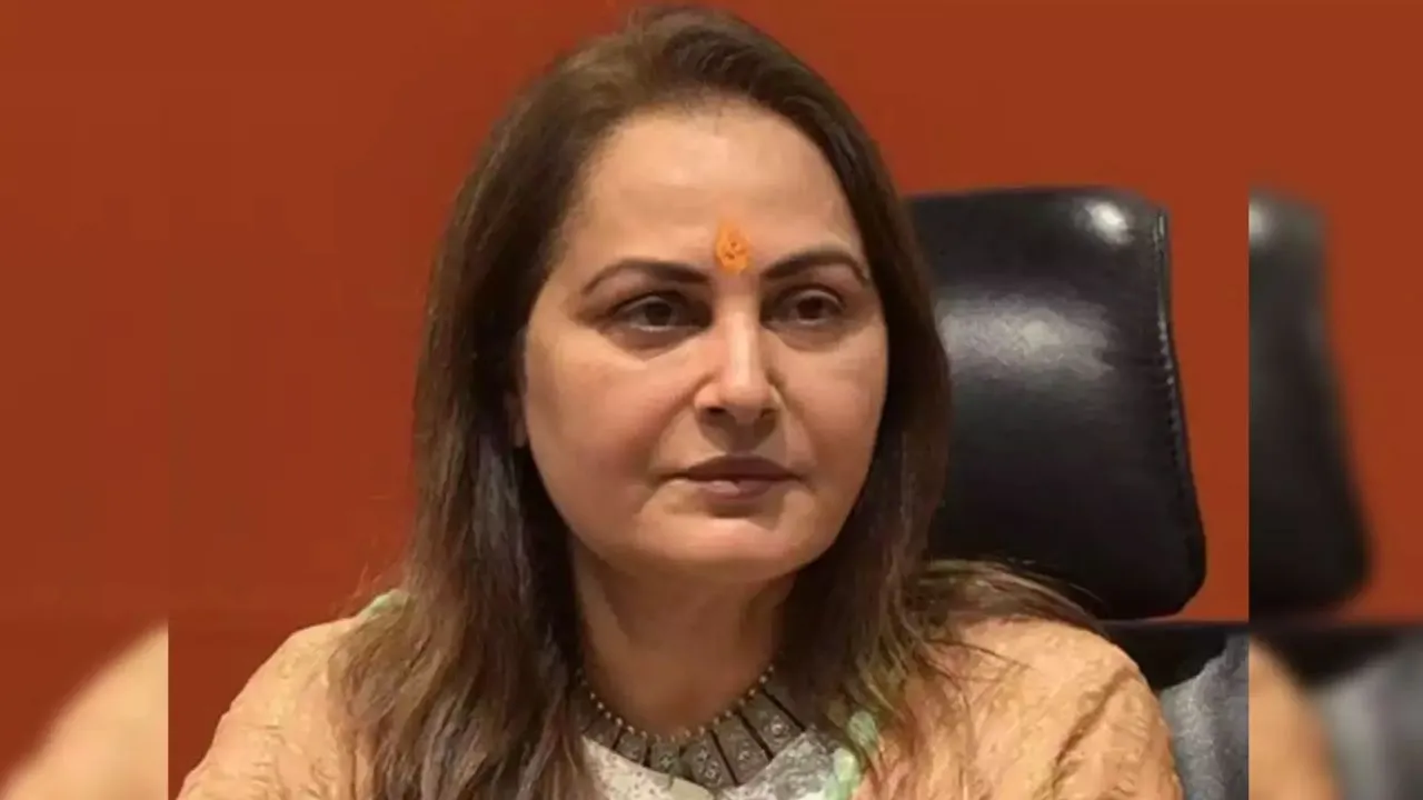 रामपुर: जयाप्रदा के अधिवक्ता ने कोर्ट में दी गवाहों की सूची, अब दोनों मामलों में 14 मई को होगी सुनवाई