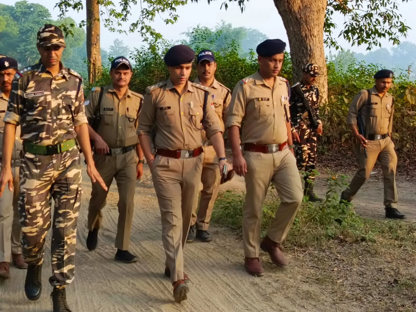 खटीमा: सीमा पर एसएसबी, पुलिस, खुफिया तंत्र, नेपाल पुलिस की संयुक्त कांबिंग