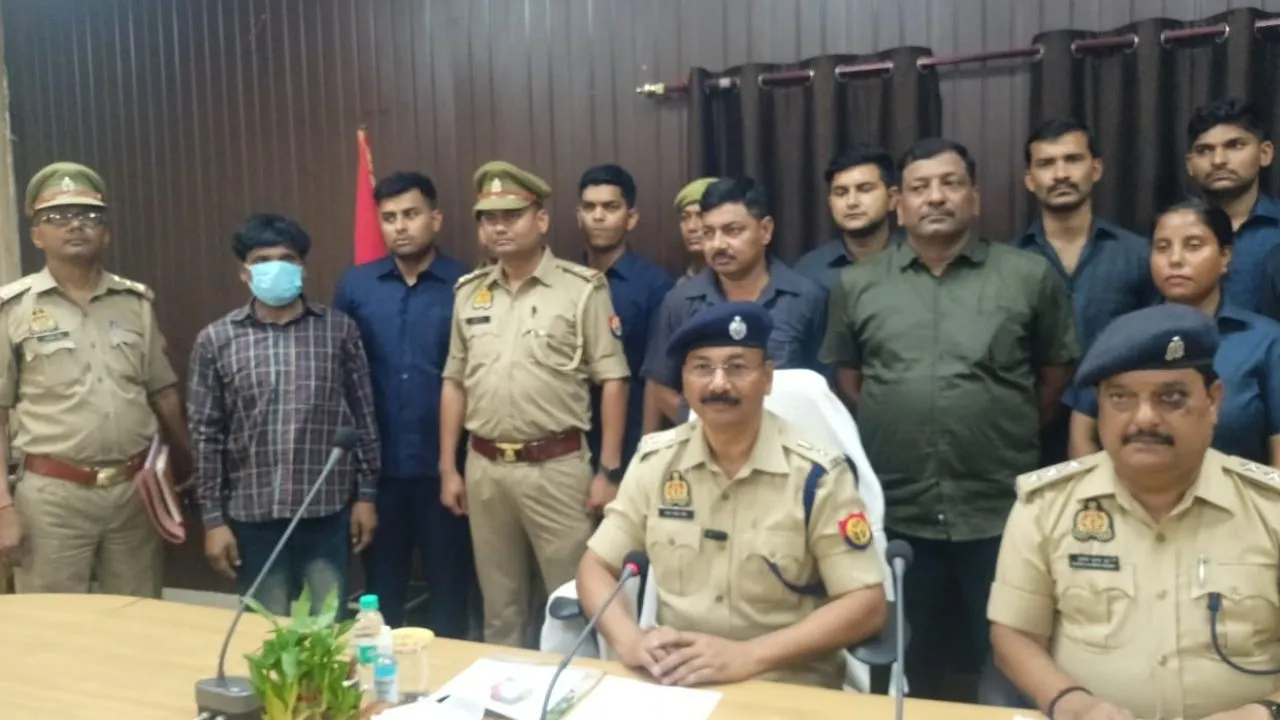 Fatehpur: धारदार हथियार से हत्या कर फेंका था शव...पुलिस ने किया खुलासा, आरोपी दामाद बोला- संपत्ति के लिए ससुर को मार दिया
