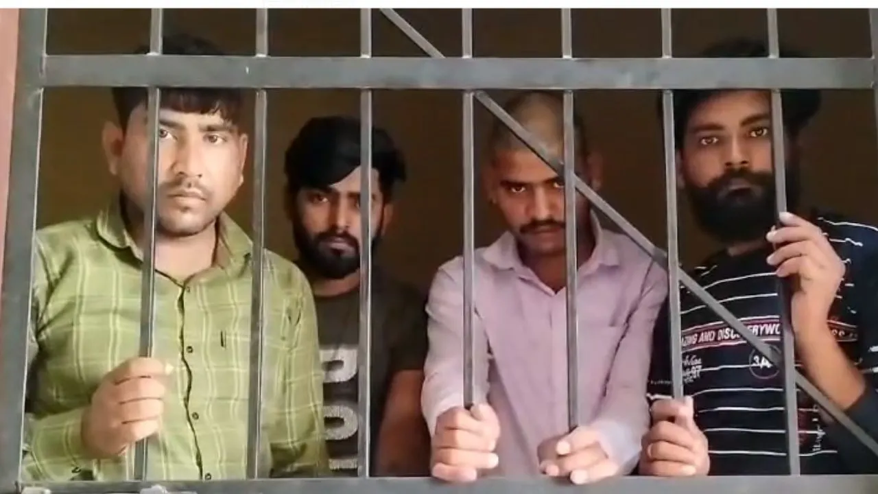 Kanpur: MP से आए जायरीनों को फर्जी पुलिस बनकर लूटे थे, असली पुलिस से हुई मुठभेड़, एक के पैर में लगी गोली, तीन अन्य गिरफ्तार