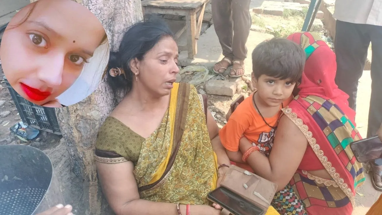 Auraiya News: महिला पोस्टमैन ने फांसी लगाकर की आत्महत्या...घटना से मां का रो-रोकर बुरा हाल, जांच में जुटी पुलिस