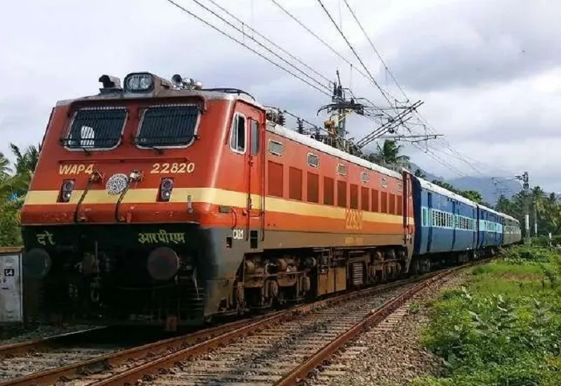 मुरादाबाद : लालकुआं पैसेंजर रहेगी रद्द, बदले मार्ग से चलेगी काठगोदाम शताब्दी