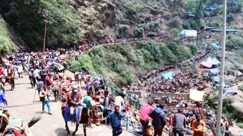 देहरादून: सीसीटीवी कैमरों की निगरानी में केदारनाथ यात्रा मार्ग 