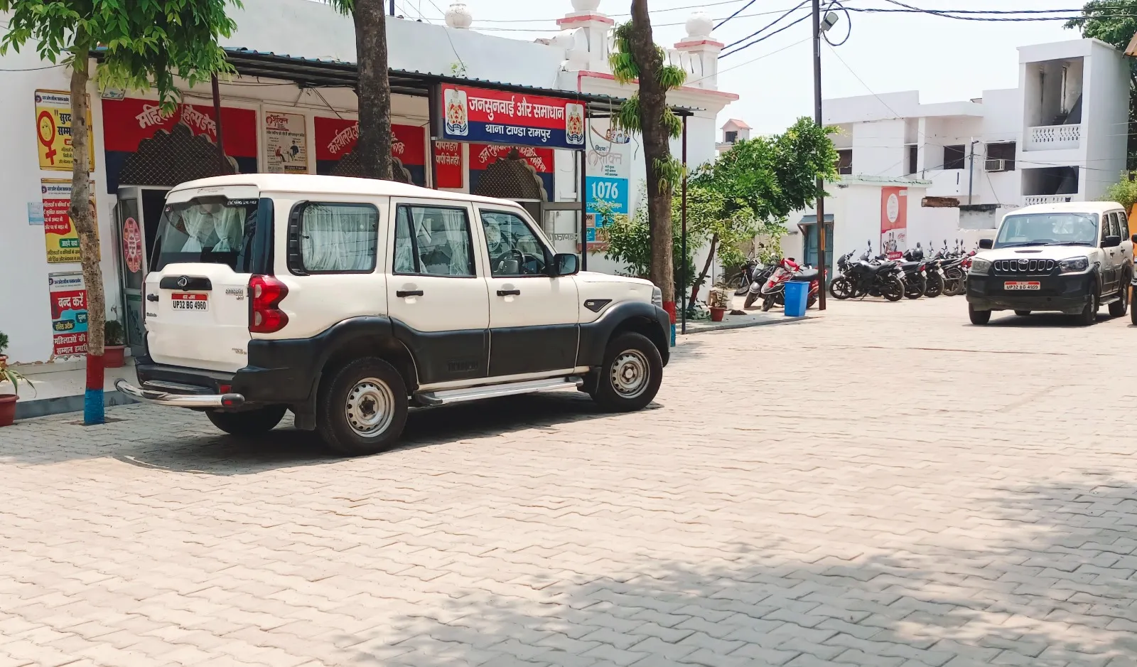 रामपुर: कस्टम विभाग की टीम ने टांडा में मारा छापा, मचा हड़कंप