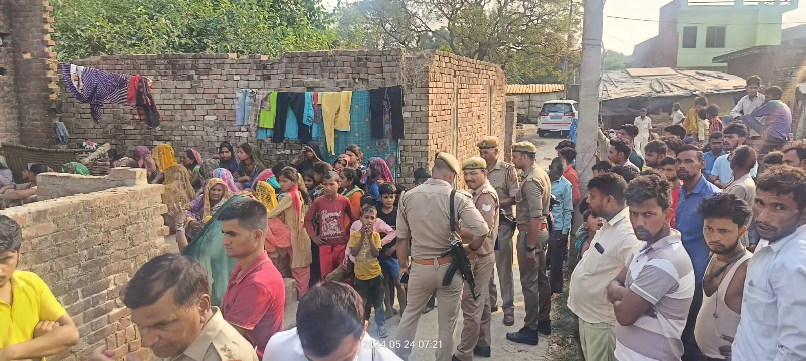 बदायूं: ब्याज के रुपयों को लेकर विवाद, रात में युवक की लाठी-डंडों से पीट-पीटकर हत्या