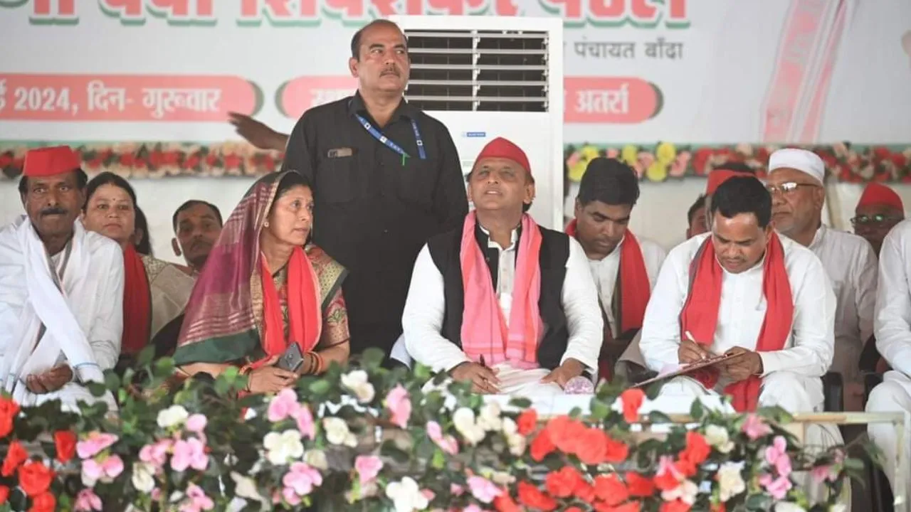 अखिलेश बांदा में 2