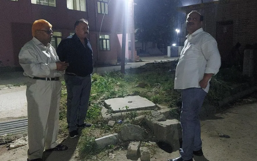 पीलीभीत: तीन दिन से मेडिकल कॉलेज में पानी की किल्लत से मरीज थे परेशान, शासन तक पहुंचा मामला तो देर रात दौड़े अफसर