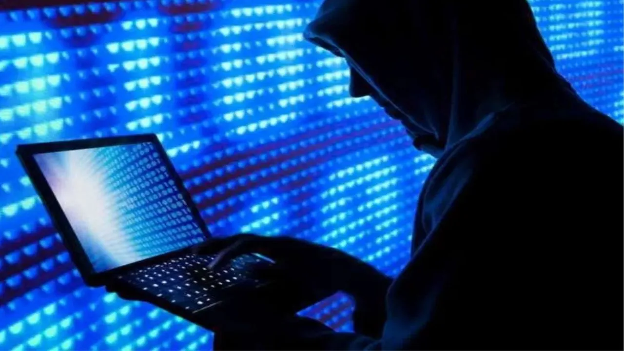 Kanpur Online Fraud: शातिरों ने घर बैठे ट्रेडिंग से कमाई का दिया झांसा, महिला से ठगे लाखों रुपये, दो आरोपी गिरफ्तार