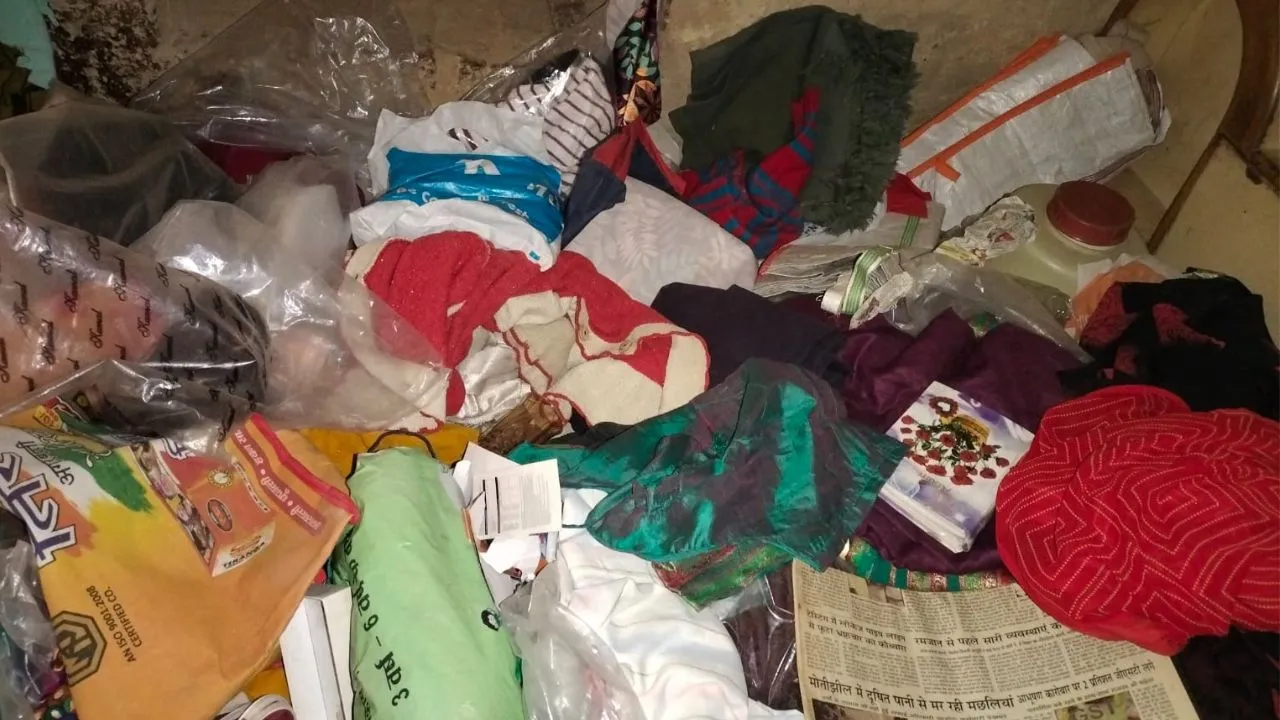 Auraiya में पुलिस की रात्रि गश्त पर उठे सवाल...चोरों ने नकदी सहित लाखों के जेवरात किए पार