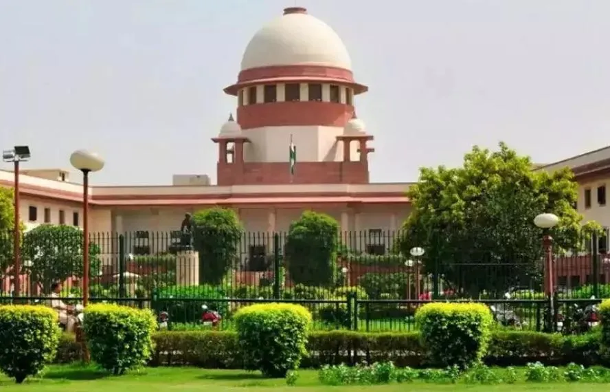 सुप्रीम कोर्ट ने कहा- मुंबई दंगा मामले में जारी हमारे निर्देशों को लागू करे महाराष्ट्र सरकार