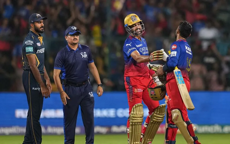 IPL 2024: आरसीबी ने गुजरात को चार विकेट से रौंदा, डुप्लेसी और विराट ने खेली तूफानी पारी