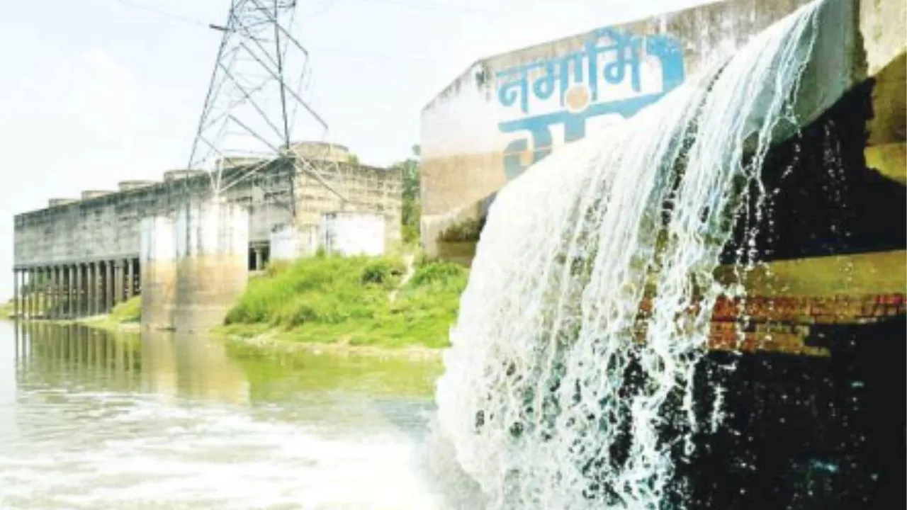 Kanpur: सीसामऊ नाले से गंगा में हर दिन गिर रहा एक करोड़ लीटर सीवेज, दो पंप हुए खराब, KRMPL पर एफआईआर दर्ज