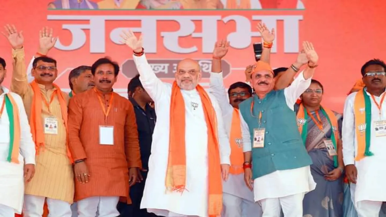 इंडिया गठबंधन दल के नेता कहते हैं कि पाकिस्तान का सम्मान करो : अमित शाह