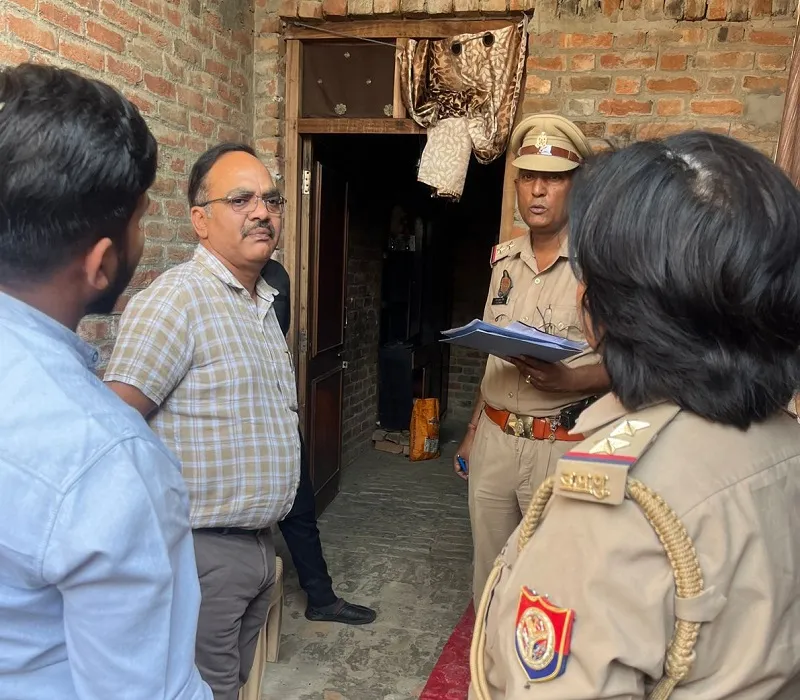 मुरादाबाद : पुलिस की बड़ी कार्रवाई, गैंगस्टर उस्मान का मकान किया कुर्क 