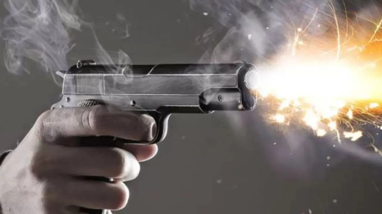 Unnao: खेल-खेल में भाई ने बहन पर तमंचे से किया फायर; किशोरी की मौत, पुलिस ने शव पोस्टमार्टम को भेजा