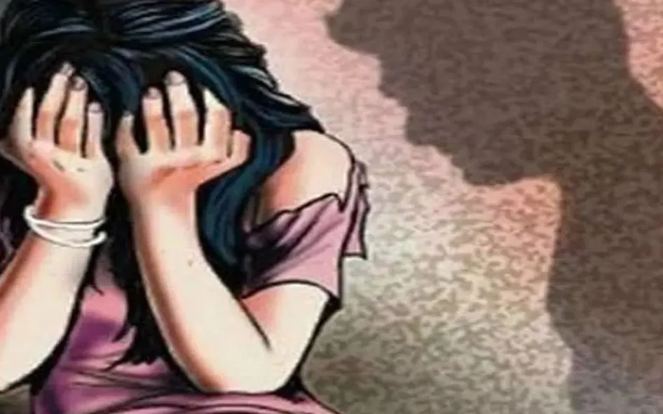 मुरादाबाद: घर में घुसकर दुष्कर्म की कोशिश, कपड़े फाड़कर किया अर्धनग्न