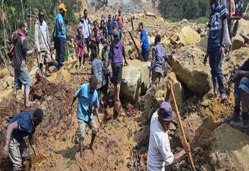 पापुआ न्यू गिनी में भूस्खलन के कारण 2000 लोग हुए जिंदा दफन, सरकार ने लगाई अंतरराष्ट्रीय मदद की गुहार