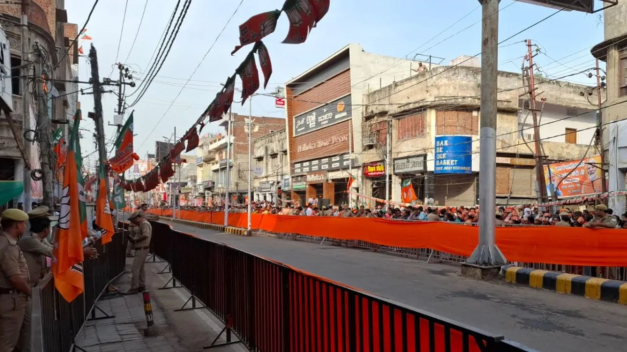 पीएम मोदी गुमटी बाजार