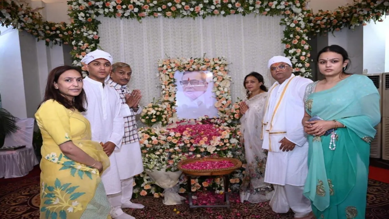 प्रतापगढ़ : समाज में अप्रतिम योगदान के लिए सदैव याद किये जायेंगे स्व. बृजेशचंद्र : प्रमोद तिवारी