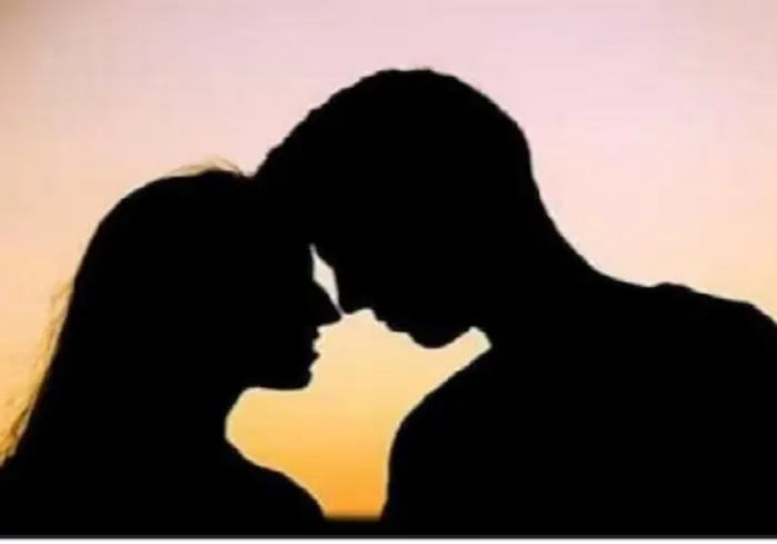 संभल : दीवार फांदकर प्रेमिका से मिलने पहुंचा युवक, पुलिस ने किया गिरफ्तार