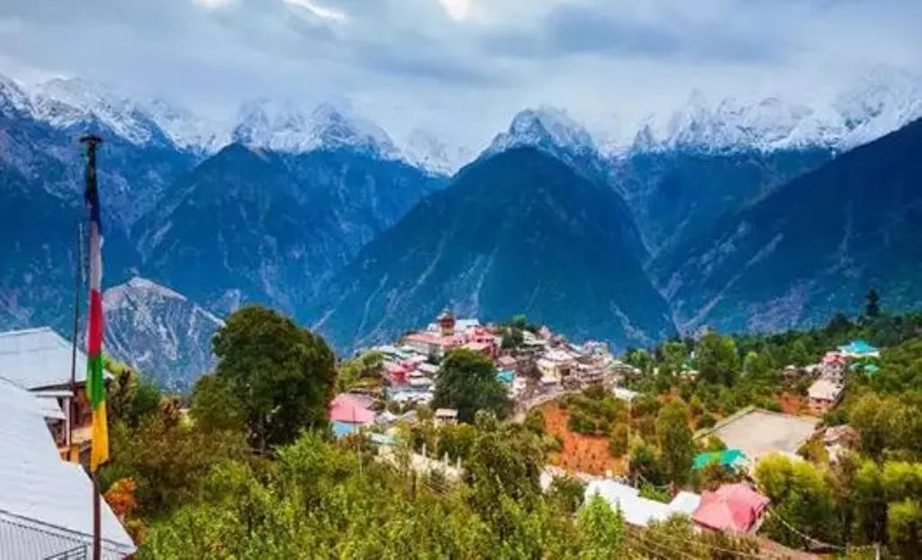 समर वैकेशन में हिल स्टेशन पर घूमने का बना रहे हैं प्लान, हिमाचल का फागू है शॉर्ट ट्रिप के लिए बेहतरीन जगह