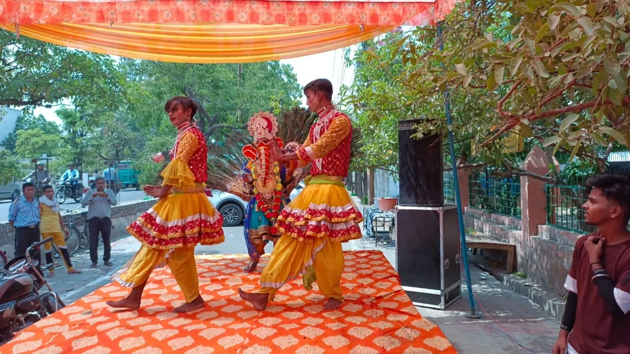 बड़ा मंगल (1)