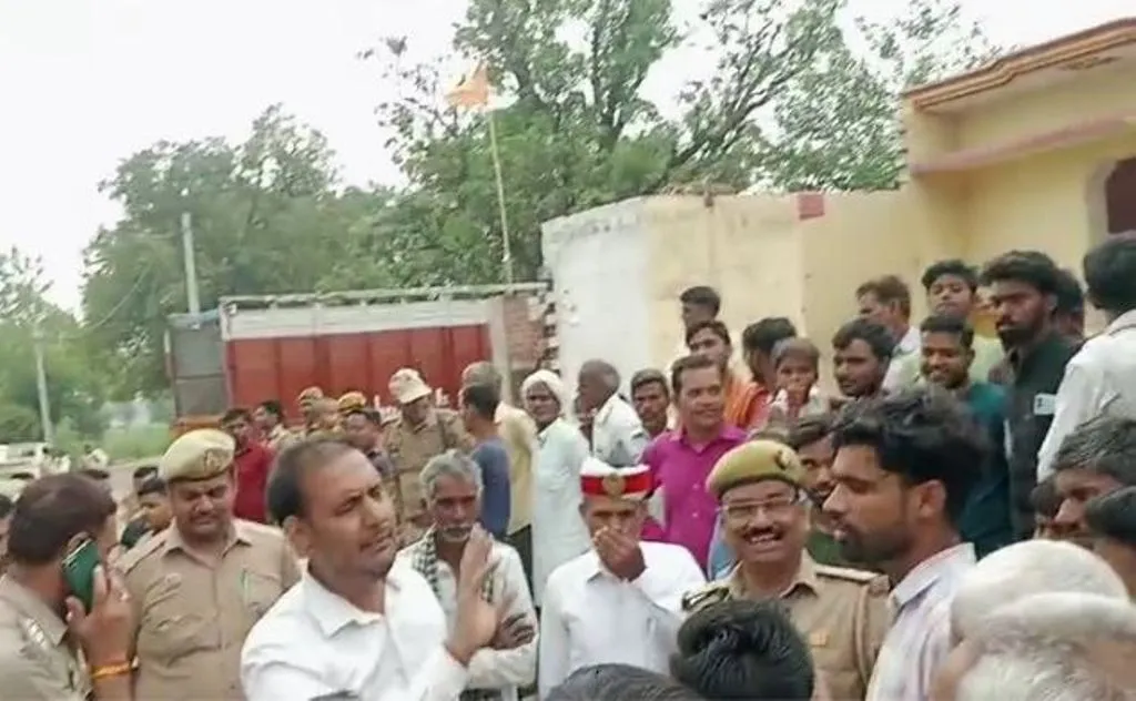 लखीमपुर-खीरी: कंधरापुर और ईसानगर में ग्रामीणों ने किया मतदान का बहिष्कार
