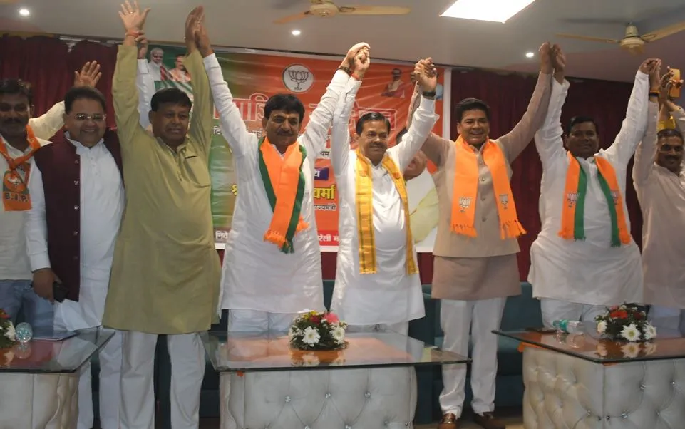 Bareilly News: सपा परिवारवादी पार्टी, भाजपा इसके खिलाफ- बीएल वर्मा