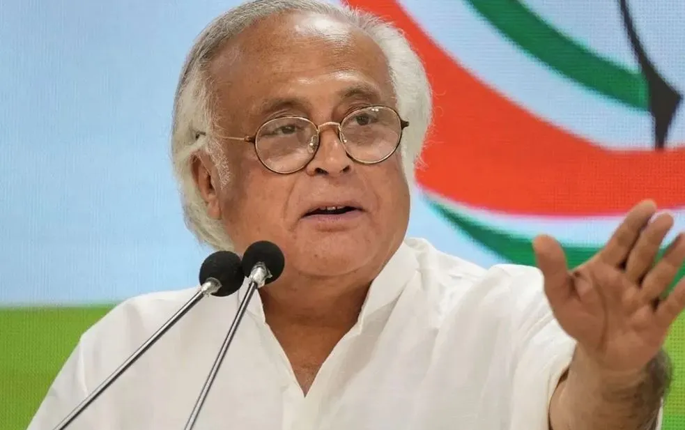 जयराम रमेश ने की बीजेपी से मांग, बृजभूषण को पार्टी से निष्कासित कर उनके बेटे से टिकट लें वापस 