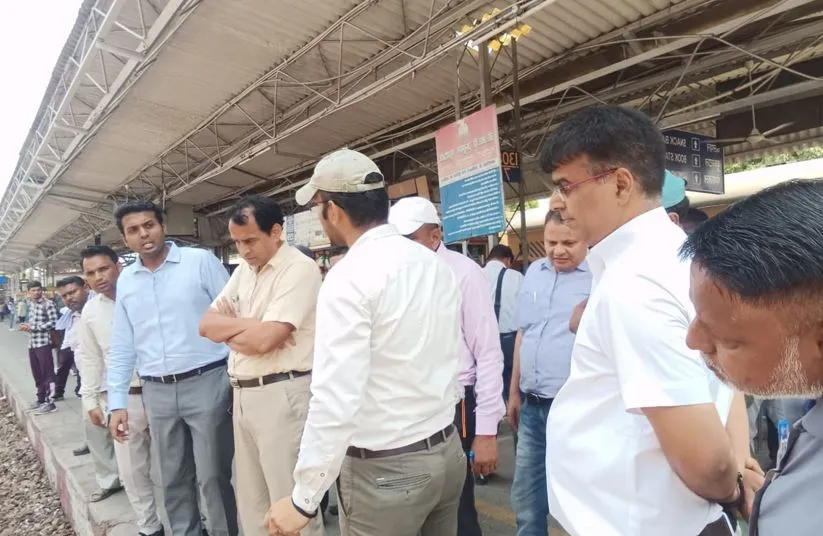 Bareilly News: हादसों के सबब बने प्लेटफार्म को ठीक करने में लेना पड़ेगा 40 दिन का ब्लॉक