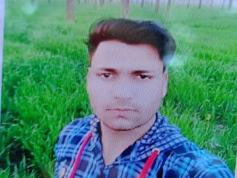 रामपुर : घरेलू कलह के चलते युवक ने जहर खाकर दी जान, पुलिस ने शव का कराया पोस्टमार्टम 
