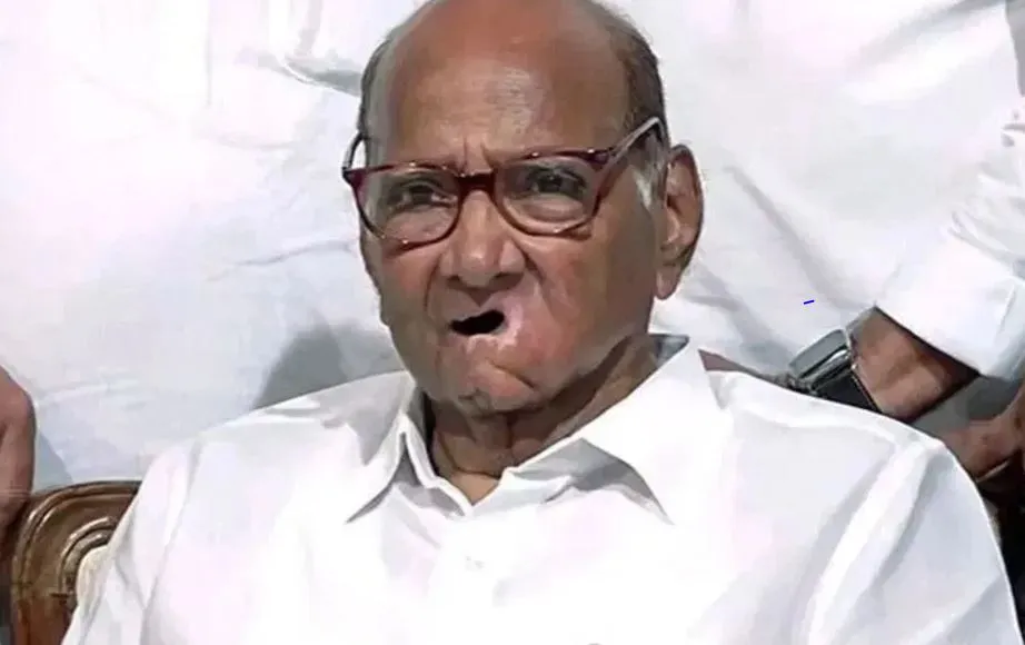 नरेंद्र मोदी के भाषणों ने प्रधानमंत्री पद की गरिमा को ठेस पहुंचाई: शरद पवार 