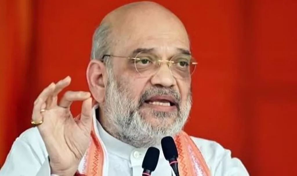 अमित शाह का आरोप, वोट बैंक के चलते आतंकी हमलों के दौरान कांग्रेस-टीएमसी ने साधी चुप्पी