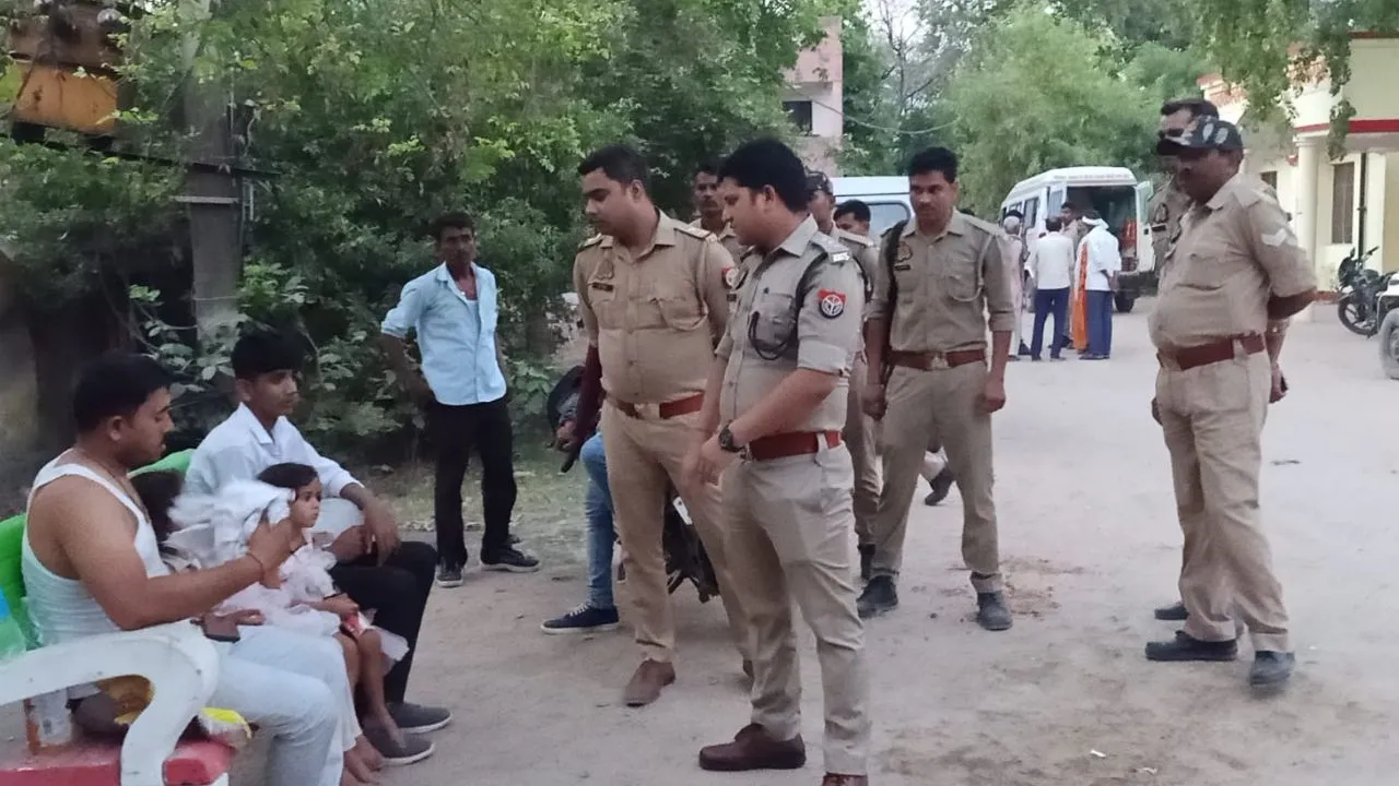 Hamirpur: टायर फटने से तेज रफ्तार बोलेरो अनियंत्रित होकर पलटी; दूल्हे की बहन व दो भांजियों की मौत, सात बारातियों की हालत गंभीर