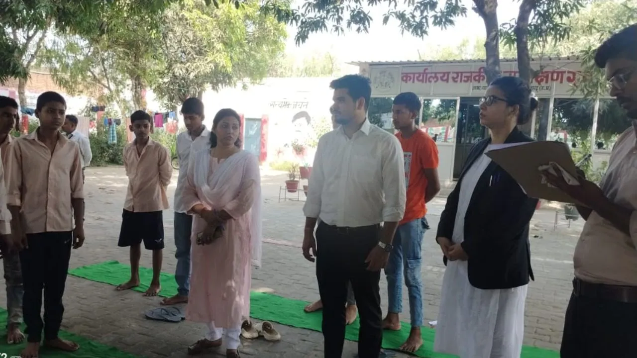 Kannauj: फर्रुखाबाद के बाल संप्रेक्षण गृह का पूर्णकालिक सचिव ने किया निरीक्षण, खामियों को दूर करने के दिए निर्देश