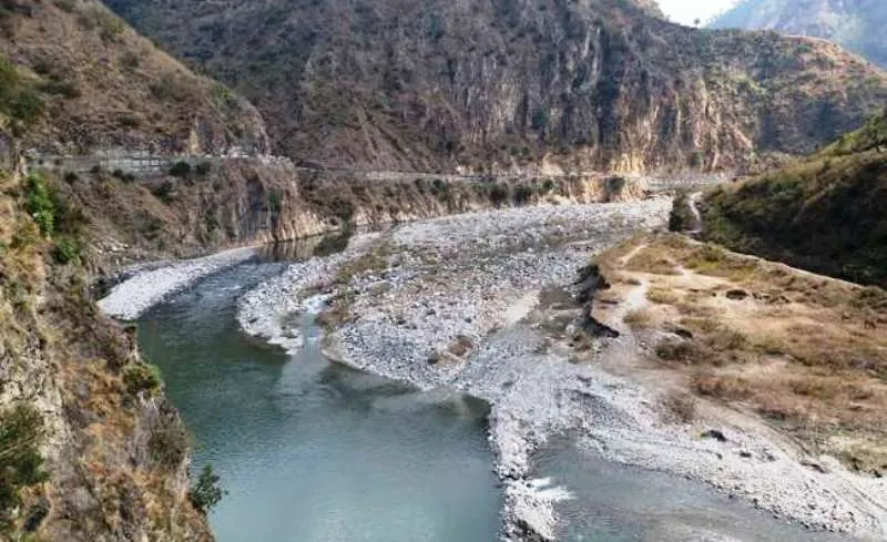 गरमपानी: बढेरी गांव का अस्तित्व बचाने को न्यायालय की शरण लेंगे ग्रामीण 