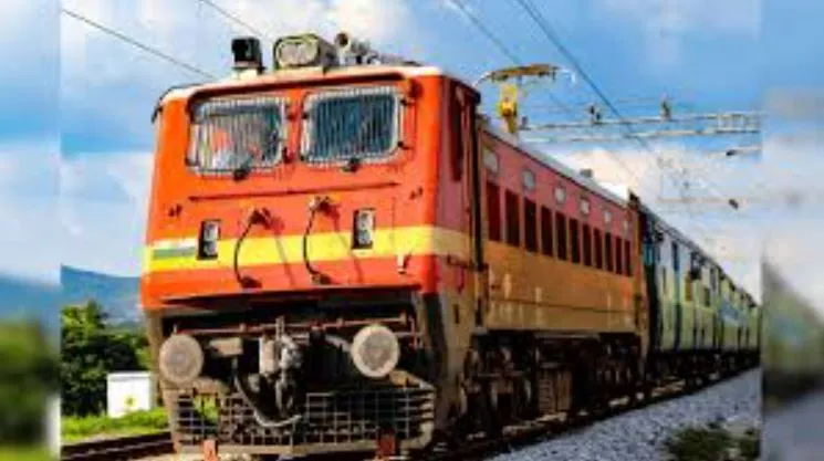 कासगंज: यात्रियों के लिए खुशखबरी, रेलवे चलाएगा जोधपुर और मऊ ग्रीष्मकालीन साप्ताहिक ट्रेन 
