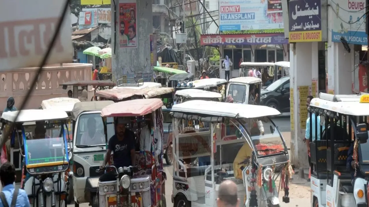 जाम से निपटने की रणनीति : लॉटरी आवंटित कर ई-रिक्शा का रूट निर्धारित