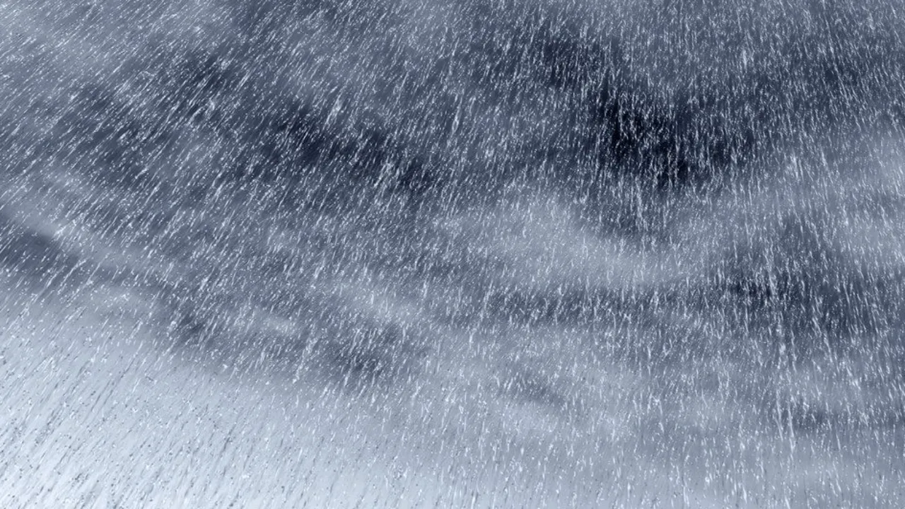 UP weather: गर्मी से जल्द मिलेगी राहत, कई जगह हुई झमाझम बारिश