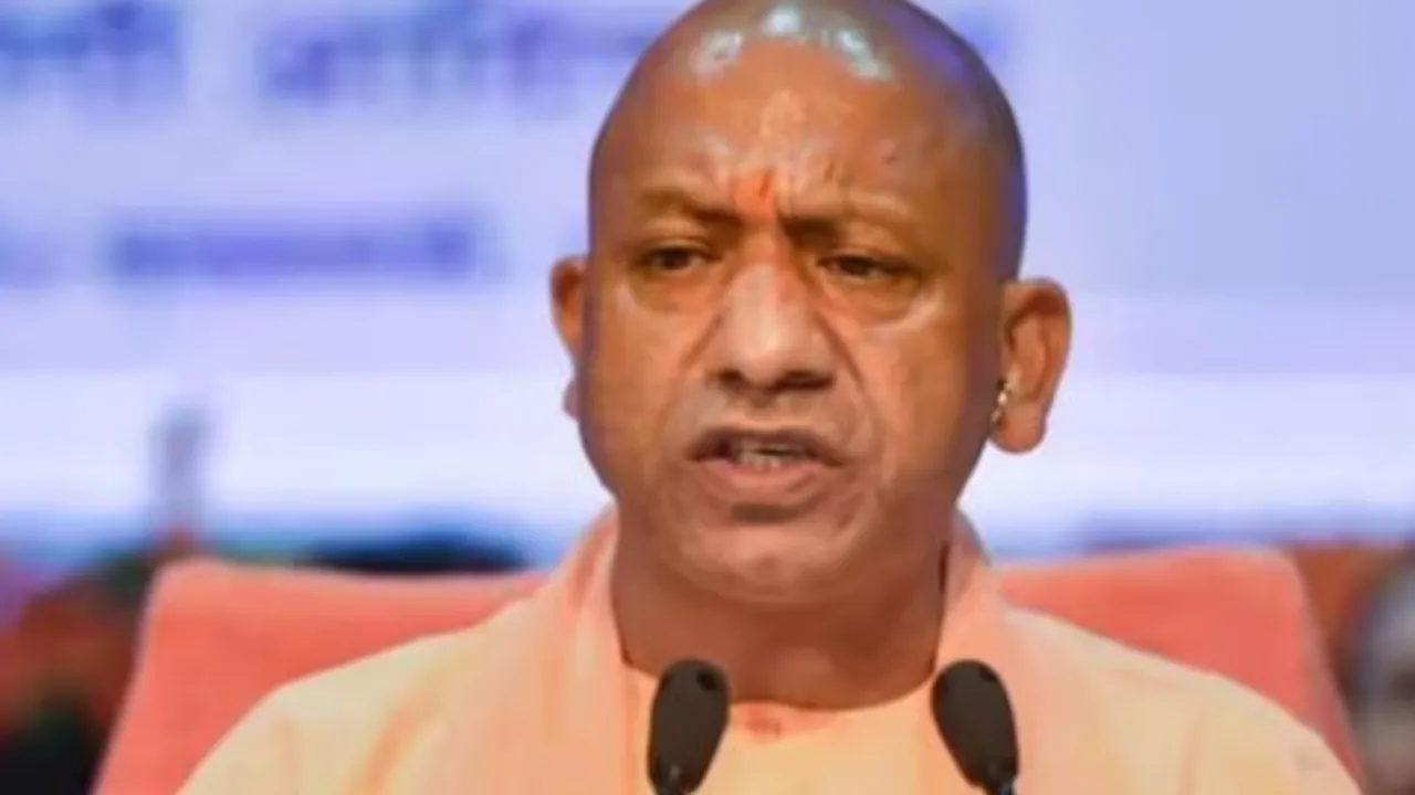 अयोध्या: सीएम योगी का आपत्तिजनक फोटो सोशल मीडिया पर वायरल, केस दर्ज