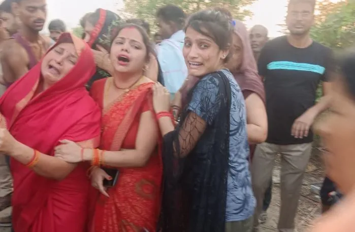 लखीमपुर खीरी: एक साथ घर से भागे प्रेमी जोड़े ने घाघरा नदी में लगाई छलांग, युवक का शव बरामद