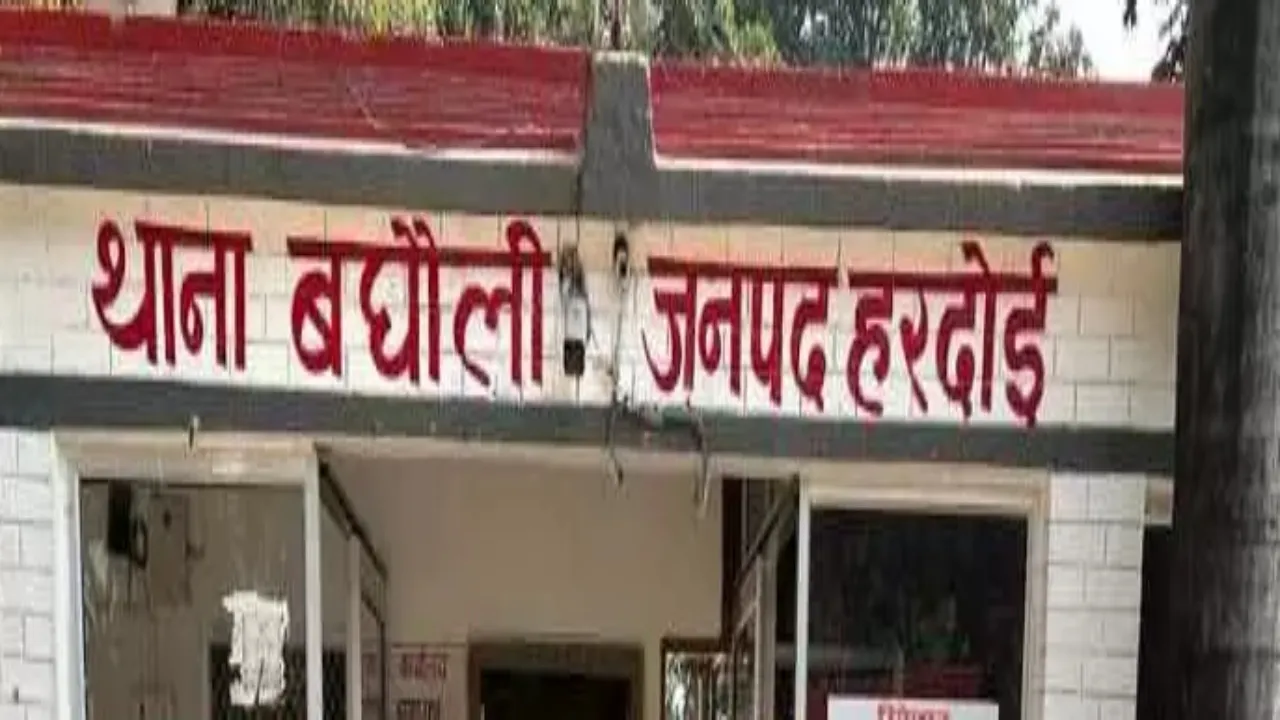 हरदोई: रात भर गायब रहा युवक, सुबह सड़क के किनारे मिला शव-फील्ड यूनिट ने‌ शुरु की जांच