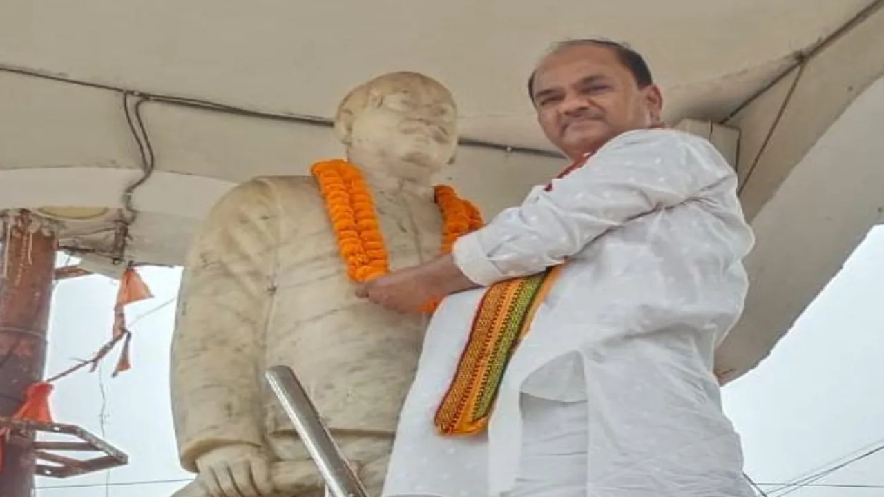 बलिदान दिवस पर डा.श्यामा प्रसाद मुखर्जी को किया याद 