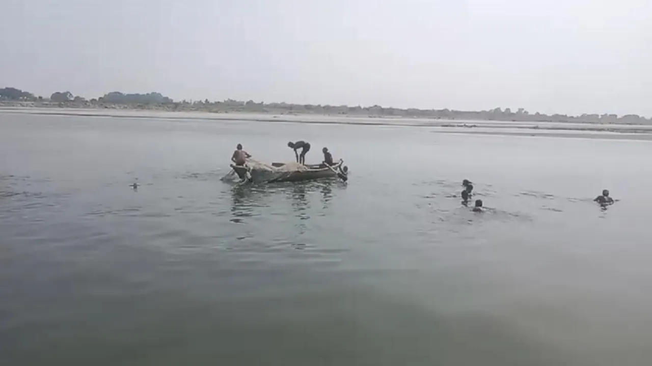 रायबरेली: नहाने के दौरान गंगा में डूबा युवक, तलाश जारी