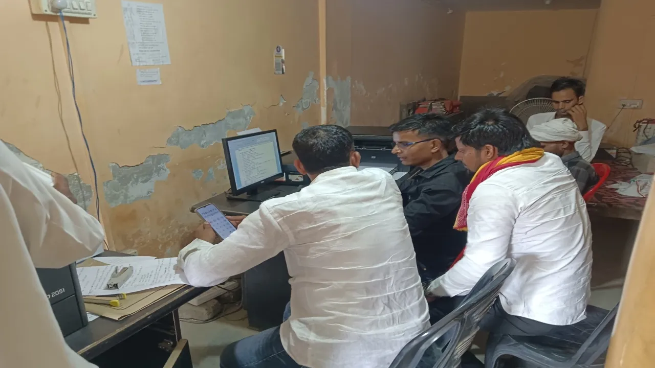 सर्वर डाउन, ऑनलाइन बैनामा में बाधा-वापस लौट रहे क्रेता-विक्रेता