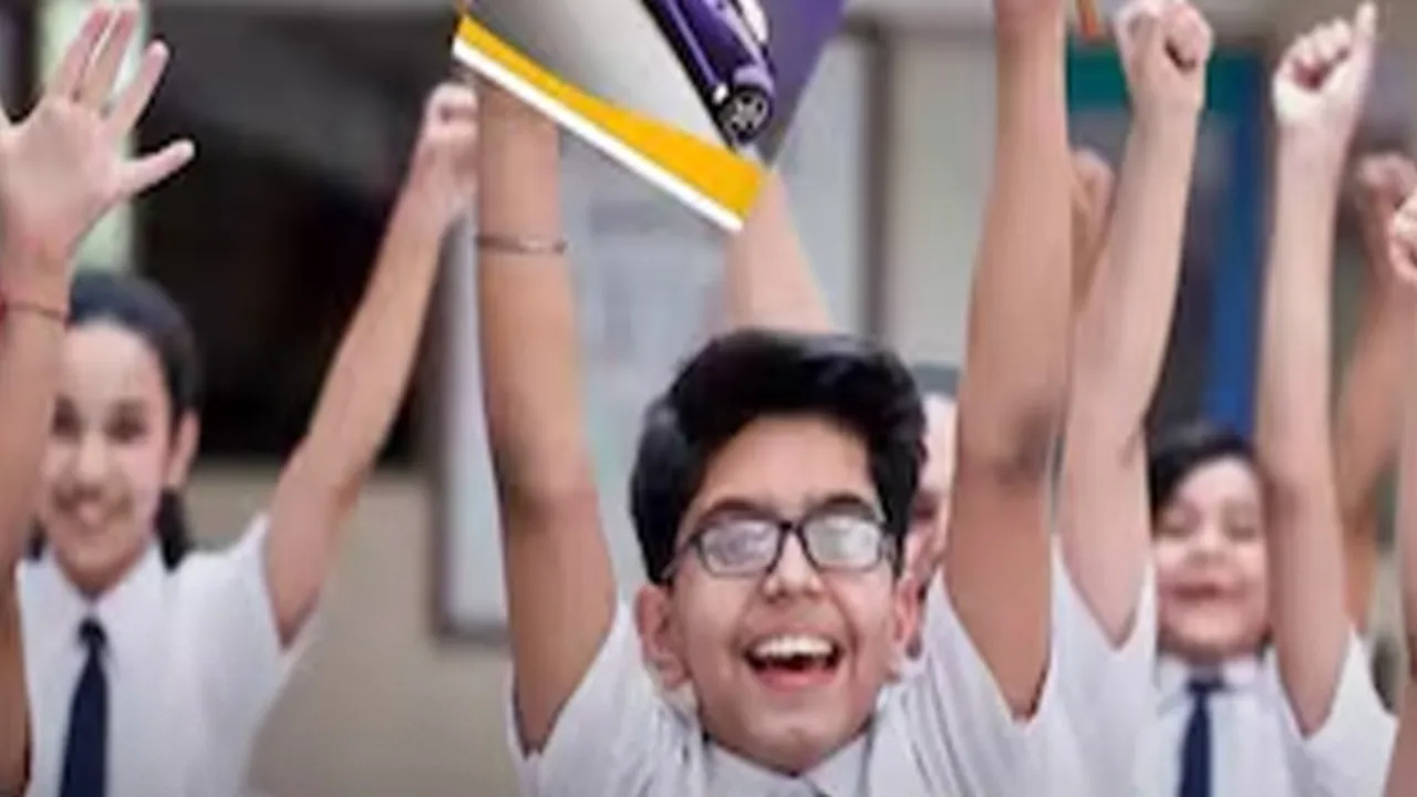 स्कूलों में गर्मी की छुट्टियां 24 जून तक बढ़ाई गईं, बच्चों के लिए 28 जून तक बंद रहेंगे विद्यालय