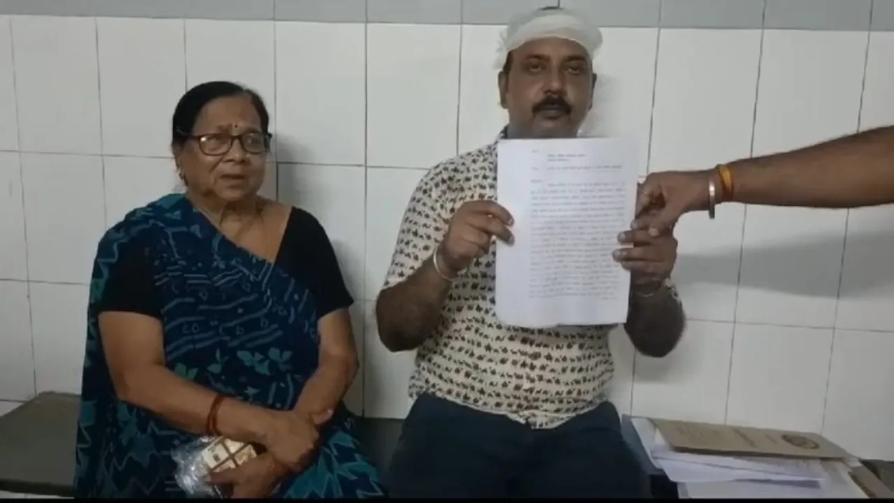 आरोप: बाउंड्रीवॉल और दरवाजा तोड़कर गिराया, विरोध करने पर पीटा-देखें वीडियो 