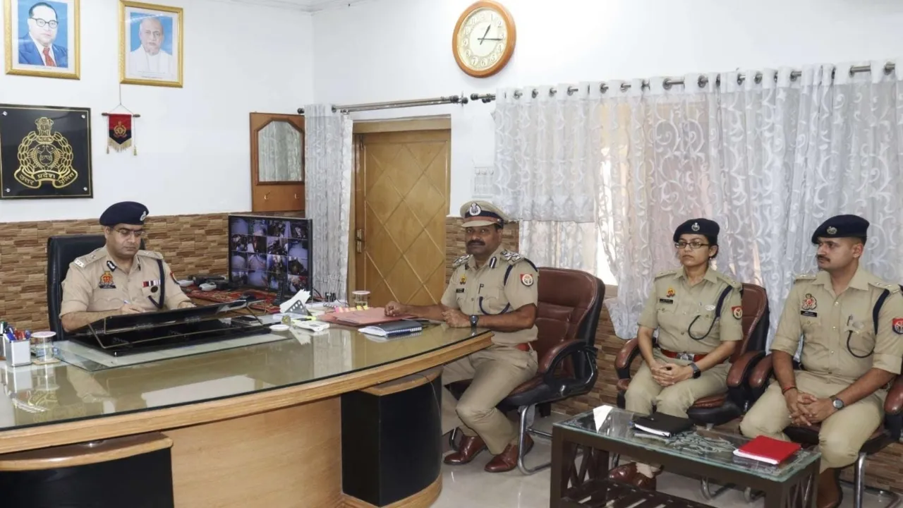 नवागत पुलिस कमिश्नर तरुण गाबा ने संभाला कार्यभार, अधिकारियों संग की बैठक
